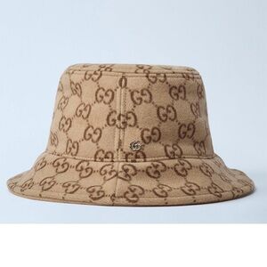 GUCCI GG logo wool bucket hat